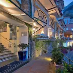 Covo Dei Saraceni Hotel 5*