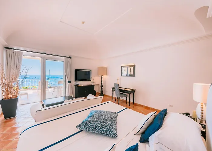 Covo Dei Saraceni Отель