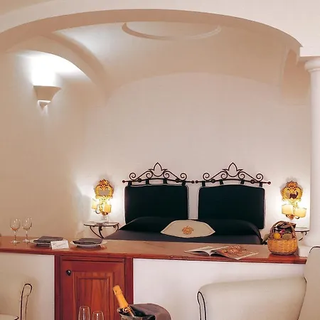Covo Dei Saraceni