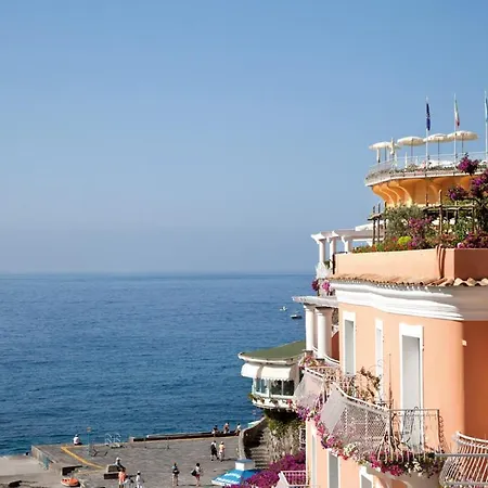 萨拉森尼科沃酒店 5* 波西塔諾