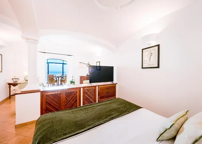 Hotel Covo Dei Saraceni