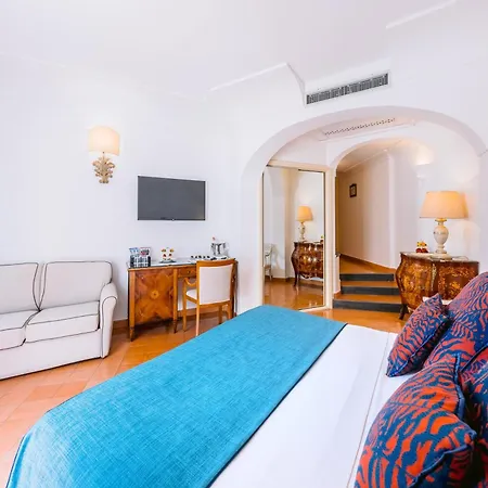 فندق كوفو دي ساراسينا 5*